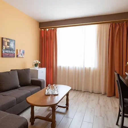 Delta 3* 마마이아