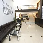 Delta Ξενοδοχείο 3*