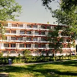 Ξενοδοχείο Delta 3*