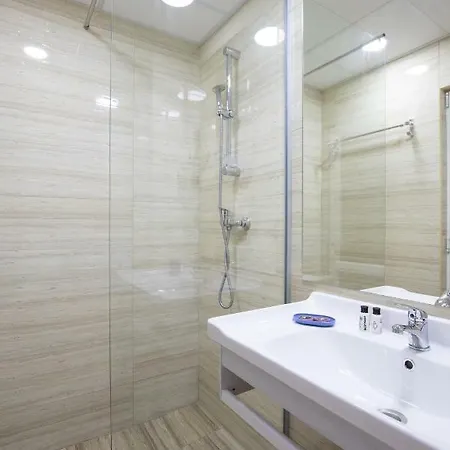 Hotel Delta 3*